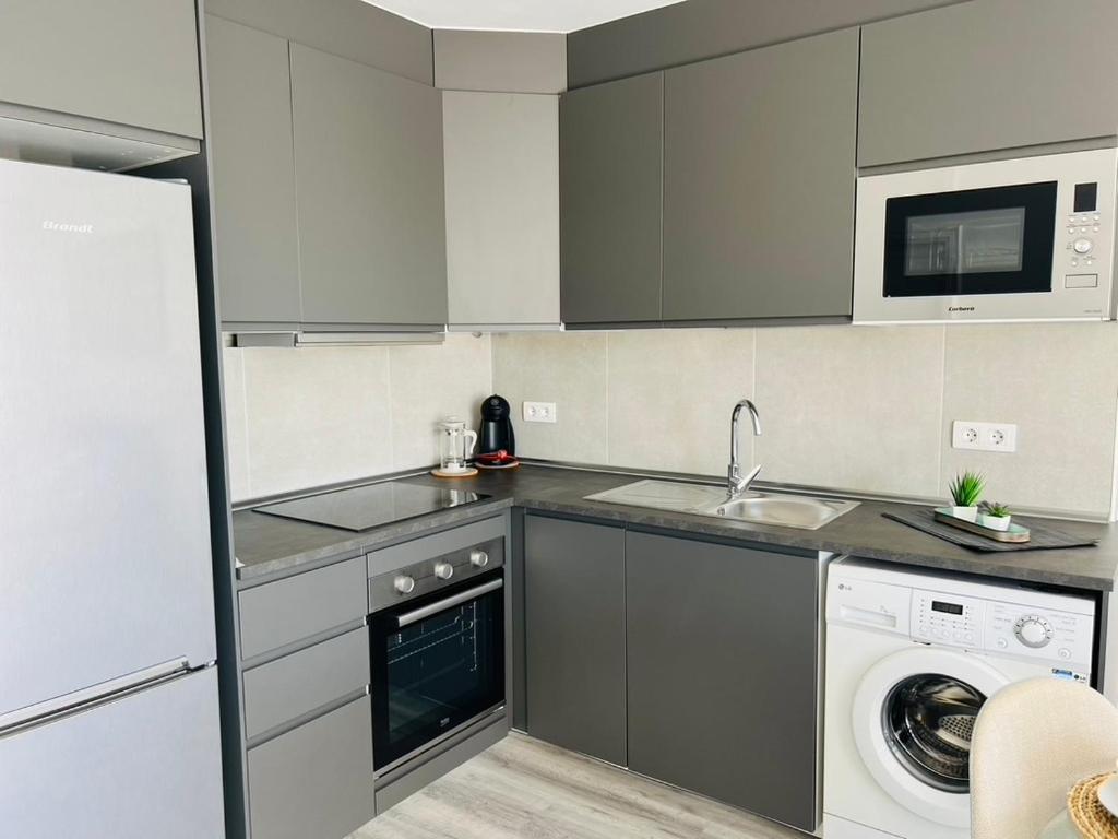 Linares - Playa De Los Cristianos 2 Bed Eksteriør bilde