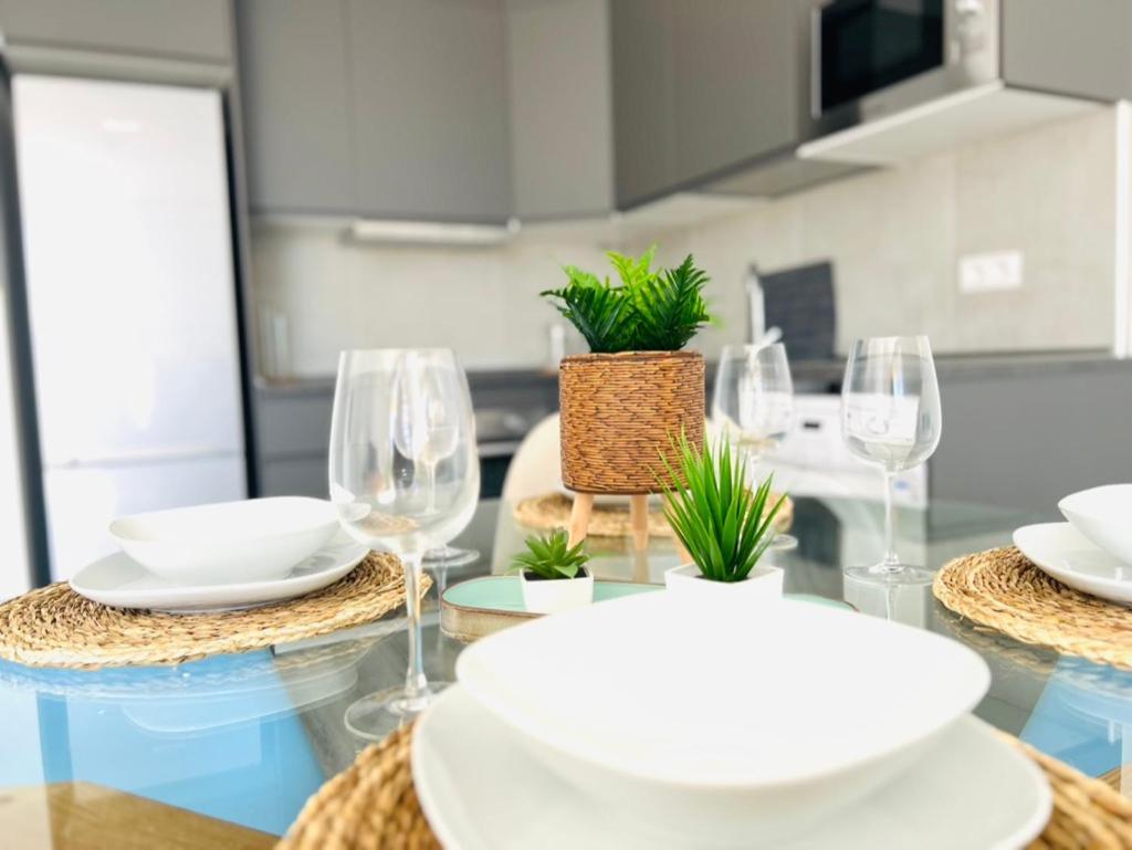 Linares - Playa De Los Cristianos 2 Bed Eksteriør bilde