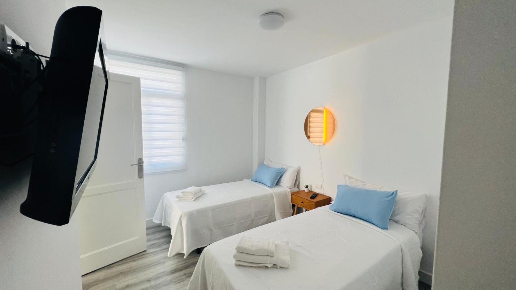 Linares - Playa De Los Cristianos 2 Bed Eksteriør bilde